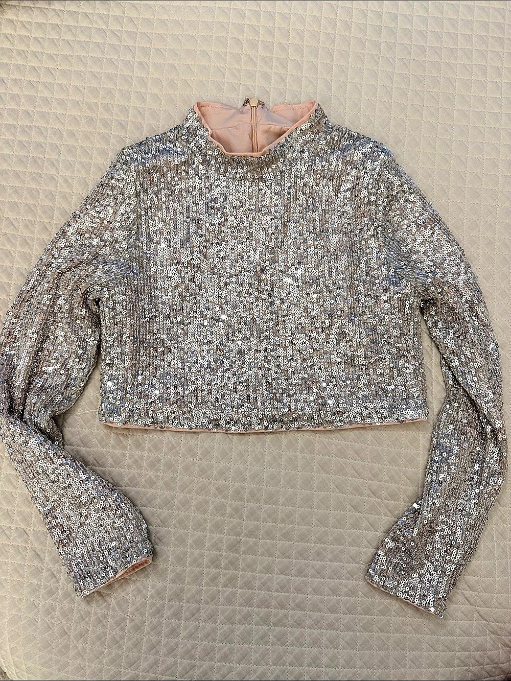 Kids KATIE J NYC Silver Sequin Long Sleeve Crop Top, Large, Like New